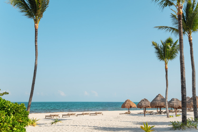 What are the time zones for cancun punta cana and montego bay 
