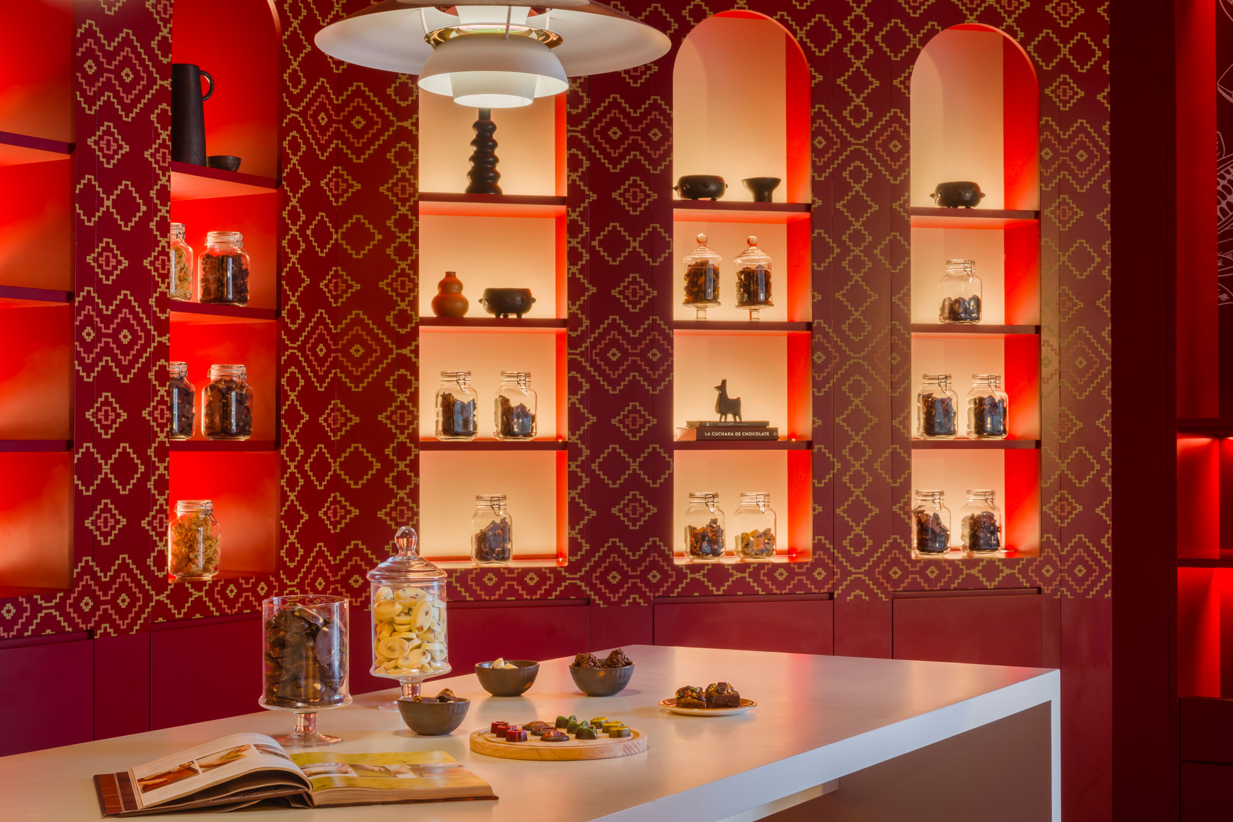 Xocolatl: Uncover The Wonders of Mayan Chocolate in Mexico