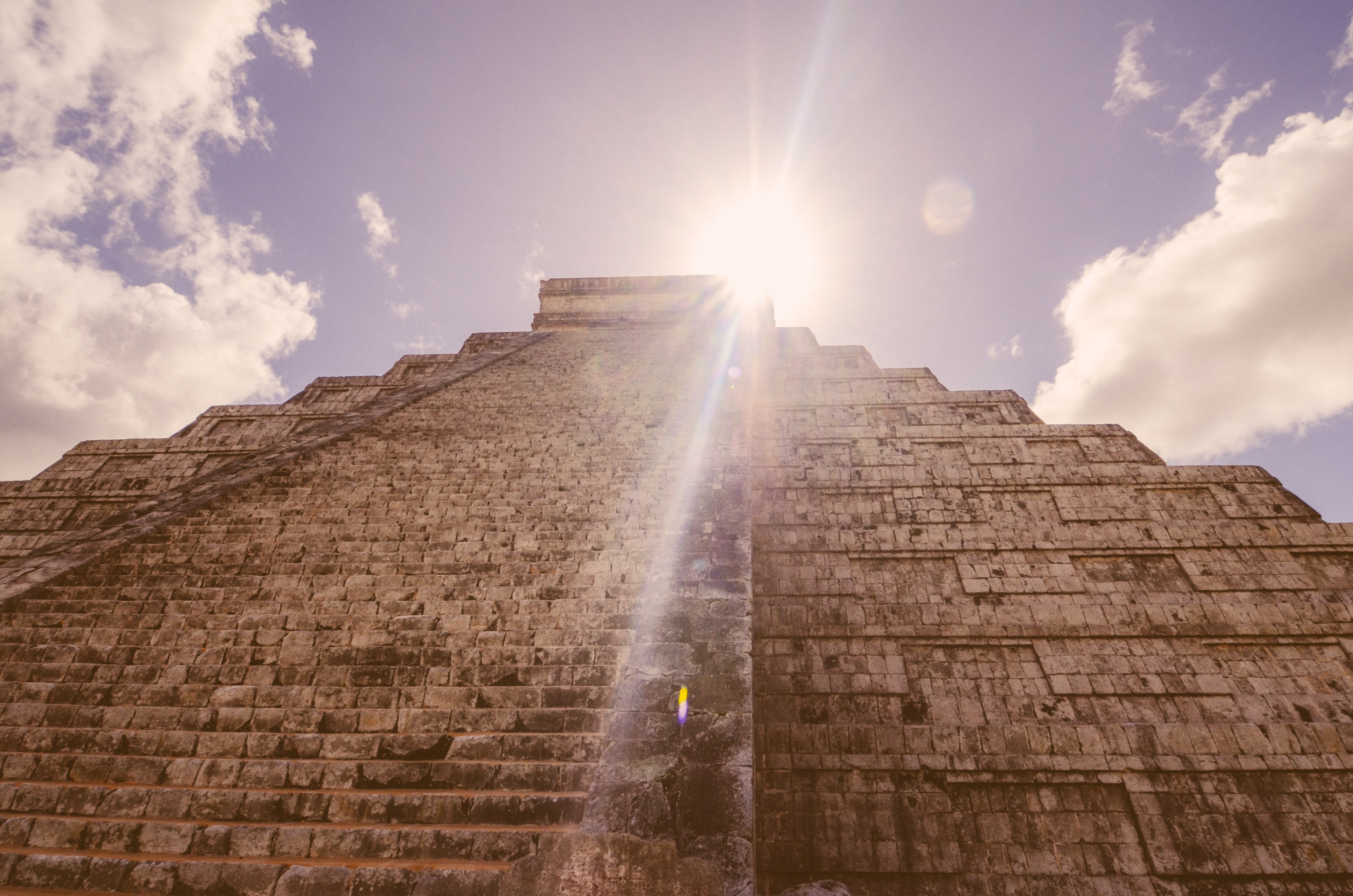 Mayan Museum Cancun has the Chichen Itza historical artifacts